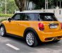 Mini Cooper 2015 - Bán xe Mini Cooper sản xuất 2015, màu vàng, xe gia đình. Giá chỉ 1 tỷ 280 triệu đồng