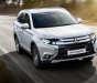 Mitsubishi Outlander   2019 - Bán Mitsubishi Outlander sản xuất năm 2019, màu trắng, giá tốt