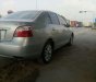 Toyota Vios E 2010 - Bán xe Toyota Vios E đời 2010, màu bạc