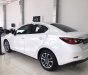 Mazda 2 2019 - Mazda Quảng Ngãi bán xe Mazda 2 đời 2019, màu trắng, nhập khẩu