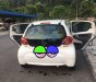 Toyota Aygo 2006 - Lên đời bán Toyota Aygo MT 1.0 2006, màu trắng, xe nhập số sàn, giá 205tr