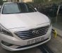 Hyundai Sonata 2014 - Cần bán Hyundai Sonata đời 2014, màu trắng xe gia đình