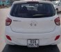 Hyundai Grand i10 2016 - Bán ô tô Hyundai Grand i10 1.2 AT năm 2016, màu trắng, nhập khẩu nguyên chiếc số tự động