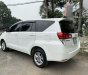 Toyota Innova 2017 - Bán ô tô Toyota Innova 2.0E 2017, màu trắng