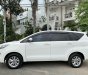 Toyota Innova 2017 - Bán ô tô Toyota Innova 2.0E 2017, màu trắng