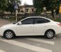 Hyundai Elantra 2012 - Bán ô tô Hyundai Elantra 1.6 MT sản xuất 2012, màu trắng, xe nhập chính chủ, giá tốt