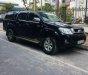 Toyota Hilux 2011 - Cần bán lại xe Toyota Hilux đời 2011, màu đen, nhập khẩu nguyên chiếc