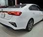 Kia Cerato 2018 - Bán ô tô Kia Cerato đời 2018, màu trắng xe gia đình, giá 635tr, xe nguyên bản