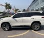 Toyota Fortuner 2017 - Cần bán gấp Toyota Fortuner đời 2017, màu trắng, nhập khẩu chính hãng