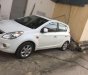 Hyundai i20     2011 - Cần bán gấp Hyundai i20 sản xuất 2011, màu trắng, nhập khẩu nguyên chiếc