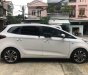 Kia Rondo  MT 2019 - Cần bán gấp Kia Rondo MT đời 2019, màu trắng, giá tốt