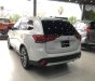 Mitsubishi Outlander 2019 - Cần bán Mitsubishi Outlander đời 2019, xe nhập