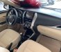 Toyota Vios 2019 - Bán Toyota Vios đời 2019, màu đỏ xe nội thất đẹp