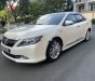 Toyota Camry  2.5G  2013 - Bán Toyota Camry 2.5G đời 2013, màu trắng xe gia đình