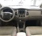 Toyota Innova 2014 - Cần bán gấp Toyota Innova 2.0E năm 2014, màu bạc, giá chỉ 530 triệu