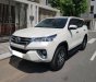 Toyota Fortuner 2017 - Bán ô tô Toyota Fortuner AT năm sản xuất 2017, màu trắng, xe nhập số tự động, giá tốt