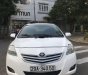 Toyota Vios  MT 2011 - Cần bán gấp Toyota Vios MT sản xuất 2011, màu trắng, xe nhập