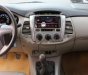 Toyota Innova 2015 - Bán Toyota Innova 2.0EMT đời 2015, màu bạc số sàn