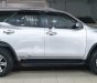 Toyota Fortuner G 2017 - Cần bán lại xe Toyota Fortuner G 2017, màu bạc, nhập khẩu nguyên chiếc số sàn, giá chỉ 980 triệu