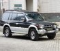 Mitsubishi Pajero   2005 - Cần bán Mitsubishi Pajero 3.0 4WD đời 2005, màu đen, nhập khẩu 