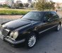 Mercedes-Benz E class E240 AT 2001 - Cần bán Mercedes E240 gia đình đời 2001, màu đen chính chủ, 188 triệu