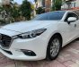 Mazda 3 2017 - Cần bán gấp Mazda 3 sản xuất năm 2017, màu trắng nguyên bản