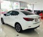 Mazda 2 1.5 AT 2016 - Bán ô tô Mazda 2 1.5 AT sản xuất năm 2016, màu trắng chính chủ