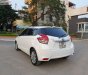 Toyota Yaris 2015 - Bán xe Toyota Yaris năm sản xuất 2015, màu trắng, xe nhập chính hãng