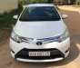 Toyota Vios 2017 - Cần bán lại xe Toyota Vios E MT sản xuất năm 2017, màu trắng xe gia đình, 418tr