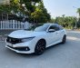 Honda Civic 2019 - Cần bán lại xe Honda Civic RS 1.5 AT sản xuất năm 2019, màu trắng, xe nhập như mới