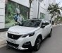 Peugeot 5008 1.6 AT 2019 - Cần bán Peugeot 5008 1.6 AT năm sản xuất 2019, màu trắng, chính chủ