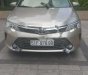 Toyota Camry    2016 - Bán Toyota Camry 2.5Q năm sản xuất 2016, màu ghi vàng, bảo hiểm 2 chiều hạn 11/2020