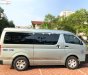 Toyota Hiace 2010 - Bán Toyota Hiace năm sản xuất 2010, màu bạc chính chủ, 350tr