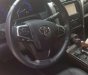 Toyota Camry    2016 - Bán Toyota Camry 2.5Q năm sản xuất 2016, màu ghi vàng, bảo hiểm 2 chiều hạn 11/2020