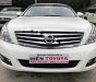 Nissan Teana   2010 - Bán Nissan Teana 2.0 2010, màu trắng, xe nhập như mới, giá tốt