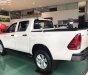 Toyota Hilux   2019 - Bán Toyota Hilux 2.4E 4x2 MT sản xuất năm 2019, màu trắng, nhập khẩu 