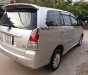 Toyota Innova 2010 - Bán ô tô Toyota Innova sản xuất 2010, màu bạc xe nguyên bản