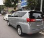 Toyota Innova 2.0E 2017 - Cần bán xe Toyota Innova 2.0E đời 2017, màu bạc, giá 655tr