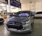 Toyota Innova 2017 - Cần bán lại Toyota Innova 2.0E năm sản xuất 2017, màu nâu