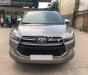 Toyota Innova 2.0E 2018 - Cần bán Toyota Innova 2.0E đời 2018, màu nâu số sàn, giá 656tr