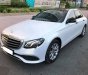 Mercedes-Benz E class E200 2017 - Cần bán xe Mercedes E200 sản xuất 2017, màu trắng số tự động