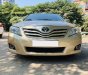 Toyota Camry 2010 - Bán ô tô Toyota Camry năm 2010, màu vàng, nhập khẩu chính hãng, giá 650tr