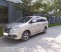 Toyota Innova 2.0E 2015 - Cần bán Toyota Innova 2.0E 2016, màu ghi vàng