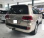 Toyota Land Cruiser VX 2017 - Cần bán Toyota Land Cruiser VX 2017, màu vàng