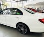 Mercedes-Benz E class E300  2019 - Cần bán xe Mercedes E300 sản xuất 2019, màu trắng
