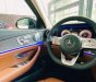 Mercedes-Benz E class E300  2019 - Cần bán xe Mercedes E300 sản xuất 2019, màu trắng