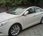 Hyundai Sonata 2010 - Cần bán lại xe Hyundai Sonata năm sản xuất 2010, màu trắng, nhập khẩu nguyên chiếc