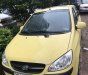 Hyundai Click   2010 - Cần bán lại xe Hyundai Click đời 2010, màu vàng, nhập khẩu