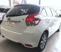 Toyota Yaris 2014 - Cần bán gấp Toyota Yaris sản xuất năm 2014, màu trắng, nhập khẩu nguyên chiếc