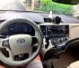 Toyota Sienna 2010 - Cần bán xe Toyota Sienna sản xuất năm 2010, màu vàng, nhập khẩu như mới